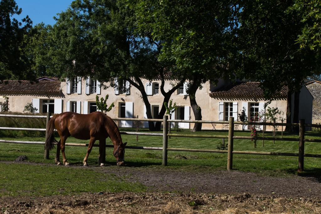 Les Cinq Sens Du Chateau Mayne Lalande Hotell Castelnau-de-Médoc Exteriör bild