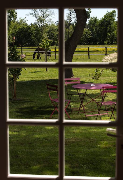 Les Cinq Sens Du Chateau Mayne Lalande Hotell Castelnau-de-Médoc Rum bild