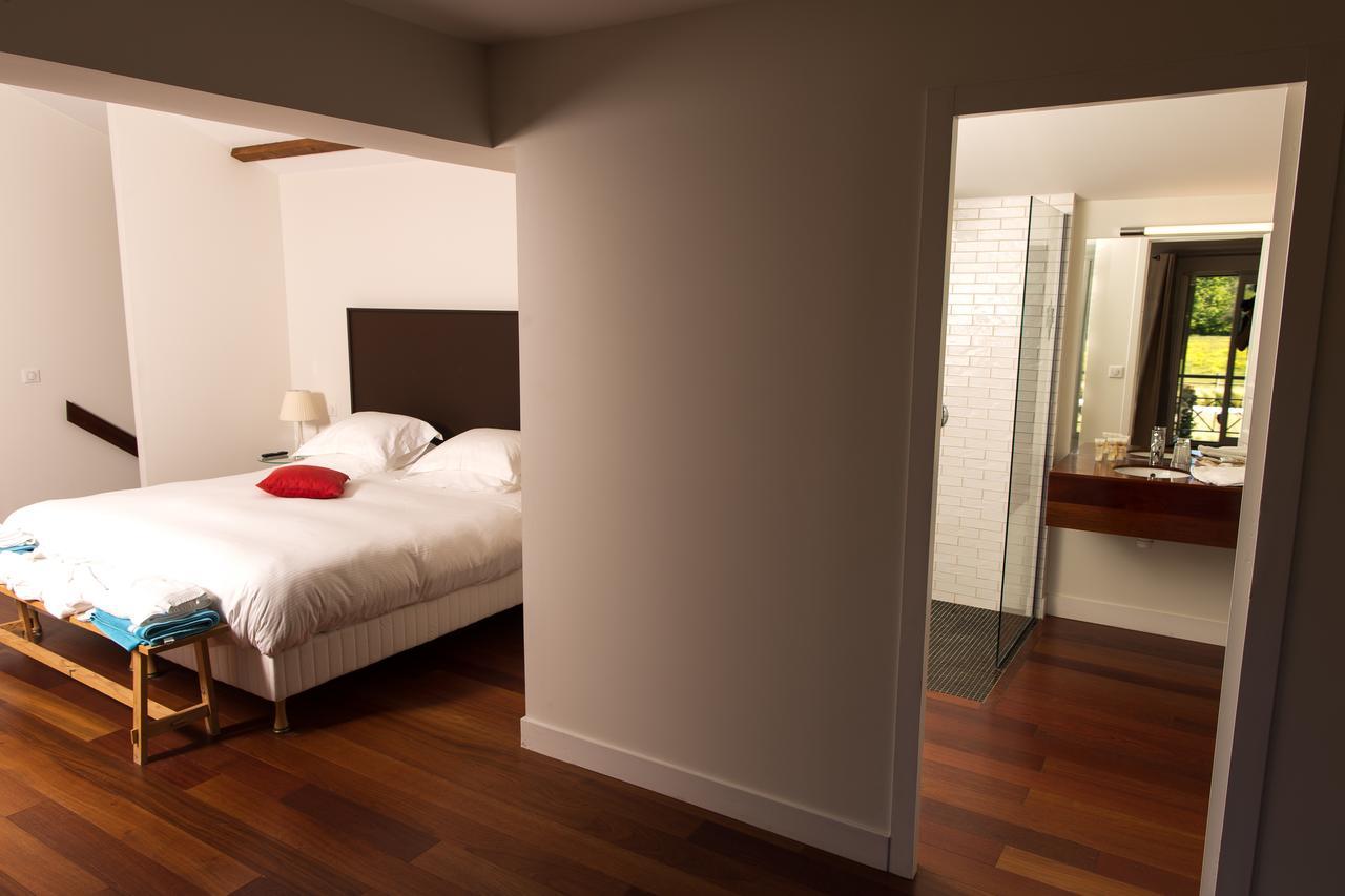 Les Cinq Sens Du Chateau Mayne Lalande Hotell Castelnau-de-Médoc Exteriör bild